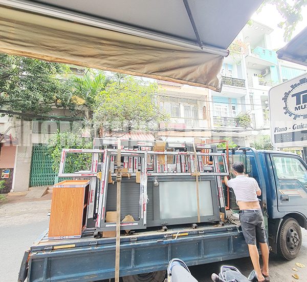 cua nhom xingfa quan tan phu