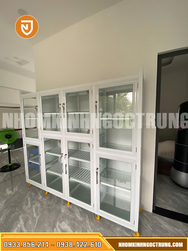 tu chen ngang 2m tai tphcm